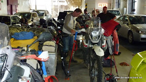 Verzurren der Motorräder
