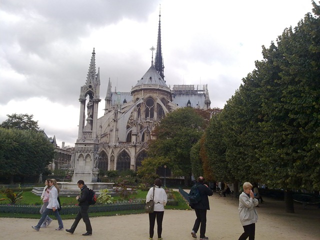 [121020091134.jpg]