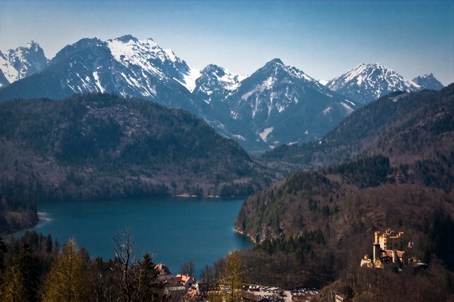 [Mountain Lake View from Neuschwanstein Castle[3].jpg]