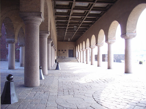 Corridor. 走廊.