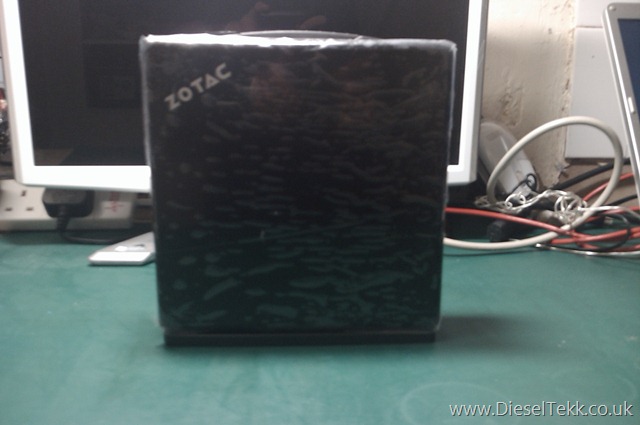 [DieselTekk.co.uk Zotac ZBOX HD-ADO01 - Unboxing Image (13)[2].jpg]