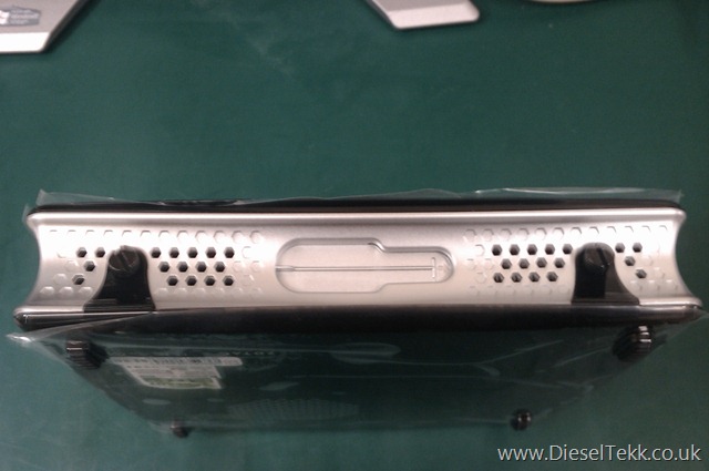 [DieselTekk.co.uk Zotac ZBOX HD-ADO01 - Unboxing Image (17)[2].jpg]