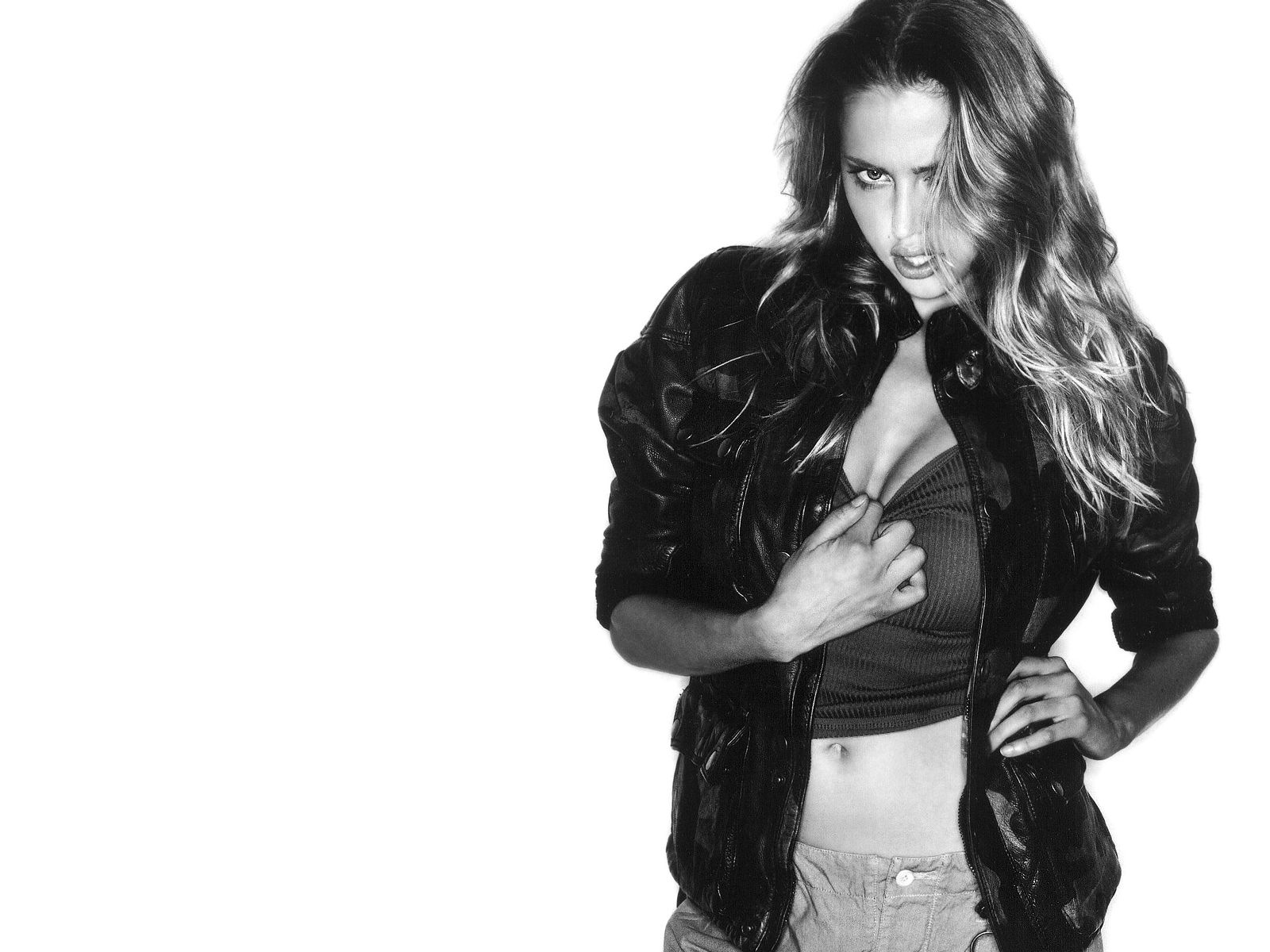 [Estella Warren 001 1600x1200[2].jpg]