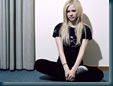 Avril Lavigne  1024x768 23 hollywood celebs wallpapers