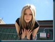 hollywood celebs wallpapers Avril Lavigne  1024x768 2 