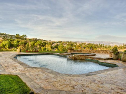 amazing pool in luxury house design