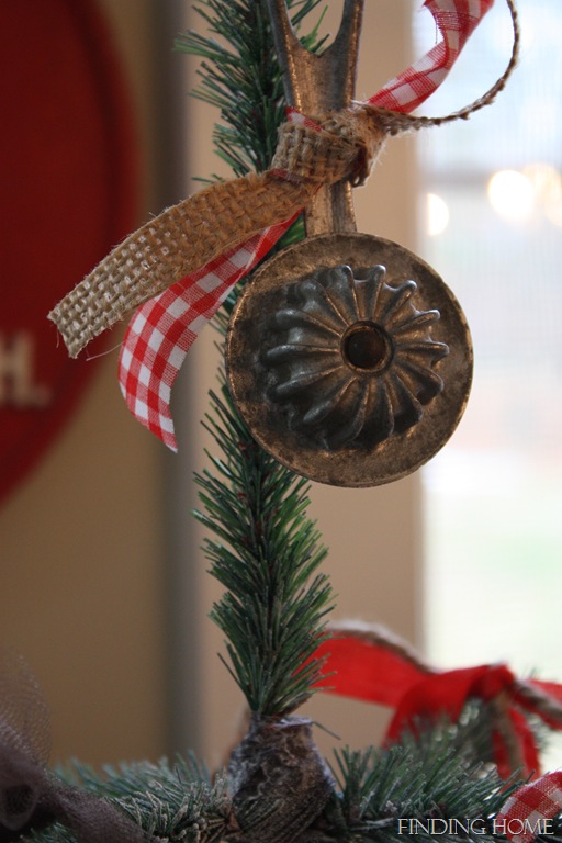 [Nativity, vignettes, trees 043 - Copy[11].jpg]