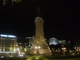 Esse monumento é incrível... mas... não lembro o nome...