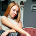 b_7044.jpg