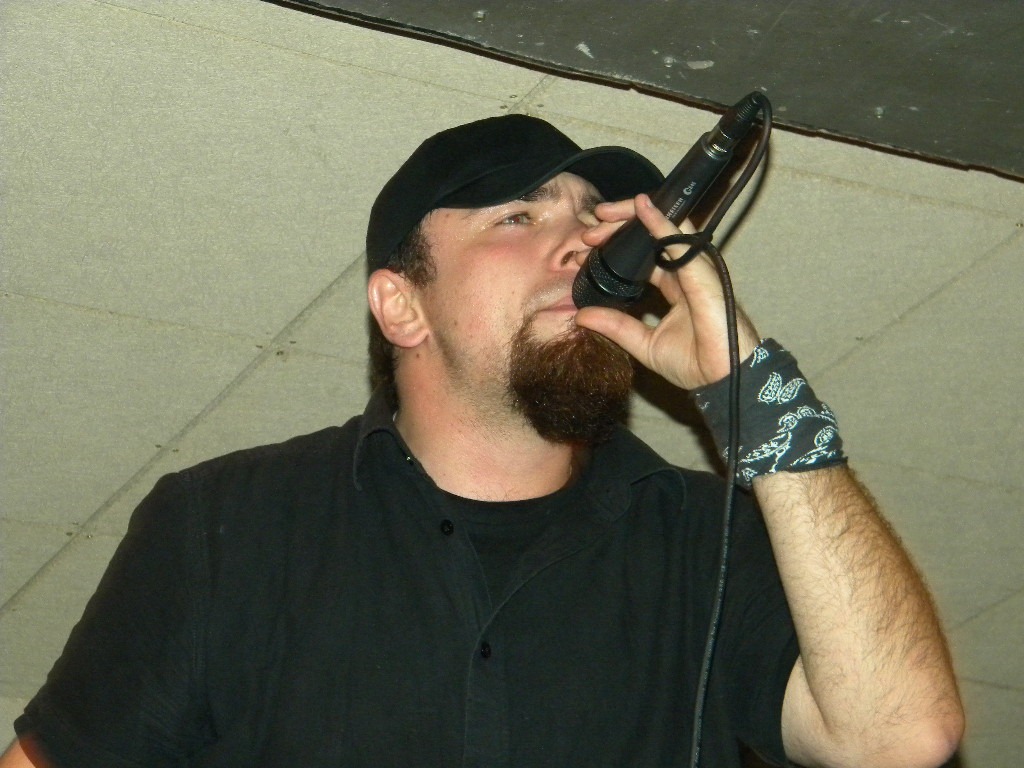 [0_200a8_1c4ebbdc_orig[2].jpg]