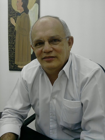 [Dr Antônio Araújo[6].jpg]