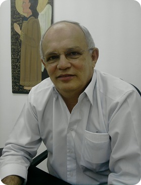 Dr Antônio Araújo