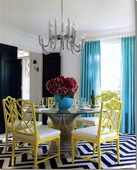jonathan_adler_liz_lange_country_residence_home_dining_room_yellow_chippendale_chairs_zigzag_rug_platner_table_turquoise_drapes_curtains