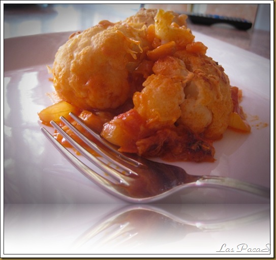 Coliflor en salsa de tomate