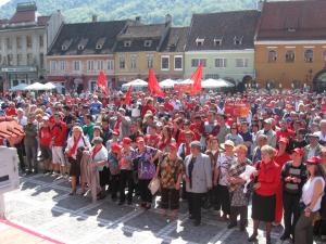1927miting psd03 2010 05 03 0133 700 de pesedişti au cerut demisia Guvernului