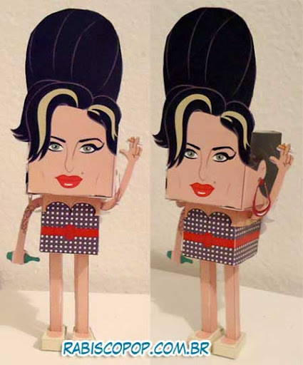 Divas series with Amy Winehouse and her signature beehive (hairstyle). Divas series with Amy Winehouse and her signature beehive (hairstyle).