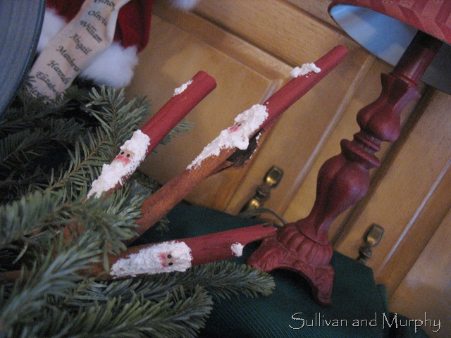 [cinnamon stick santa's[4].jpg]
