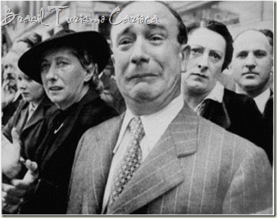Franceses choram ao ver tropas nazistas desfilando em Paris