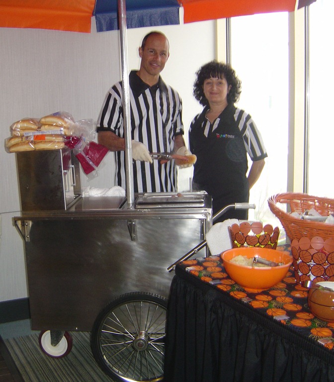 [HotDogCartInOffice[3].jpg]