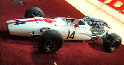 [Image: DSC02044_2.JPG]