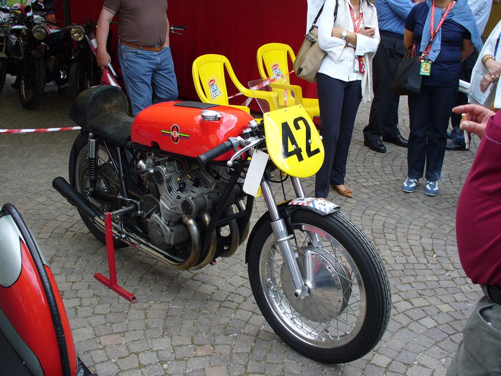 [P1050210[4].jpg]
