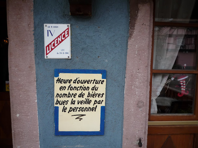 http://lh6.ggpht.com/_4ldr4Y6l5WA/SVnyiT_zv6I/AAAAAAAAHlg/fPSTsFAZEKw/s640/P1010504.JPG