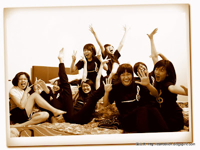 girls%20room2%20copy.jpg