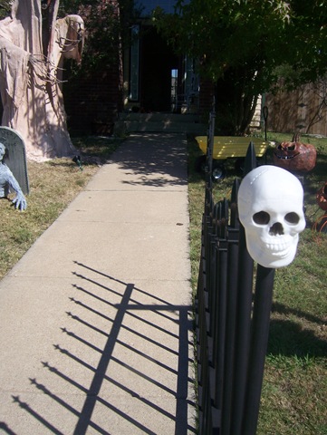 [Halloween thru Christmas 2008 228[3].jpg]