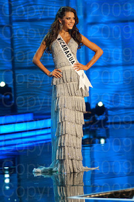 nicaragua1 Miss Universo 2009: Inspirações para vestidos de madrinha e noiva