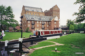Coxes Lock, River Wey Navigation