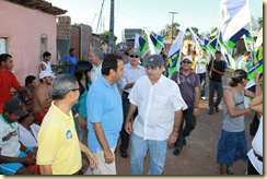 07/09/10 – Política – Carlos Eduardo, durante caminhada em Santa Luzia distrito de Touros – Foto: Alex Régis/ Ágil Fotografia