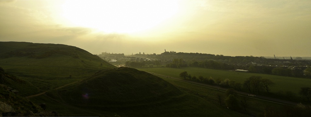 [Edinburgh1[4].jpg]
