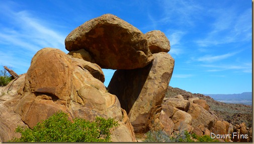 Grapevine to Balanced rock_050