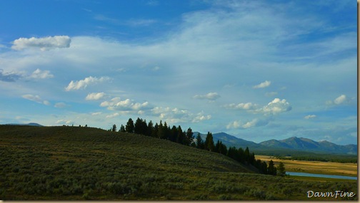 Yellowstone dawns_20090906_072