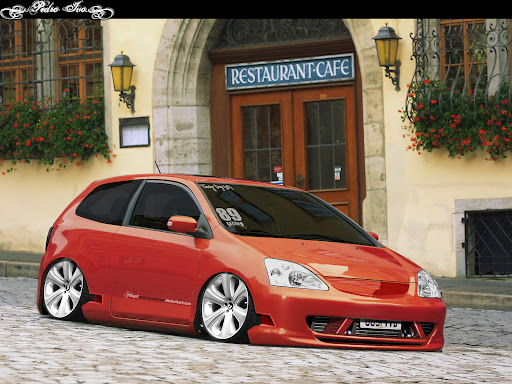 the Civic Si Coupe and