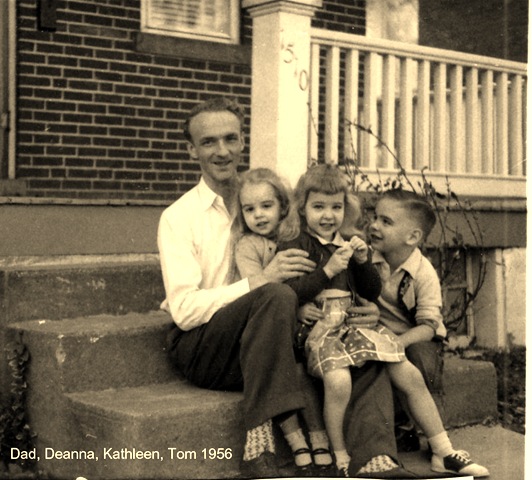 [dad & kids 1956[3].jpg]