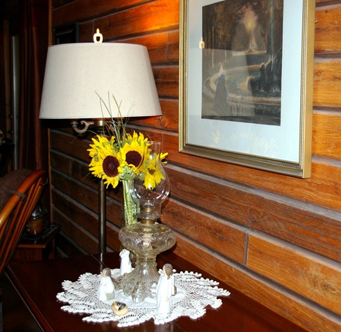 [sunflowers with oil lamp[5].jpg]