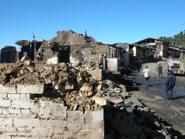 [Bhutanfire5wamrong.jpg]