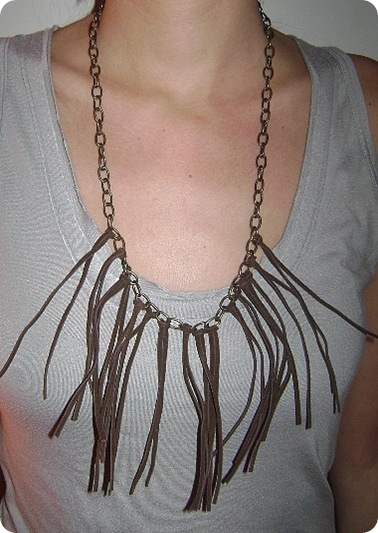 Fringes marrón