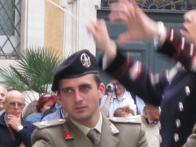 [roma16[3].jpg]