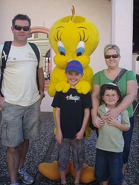[P60900377.jpg]