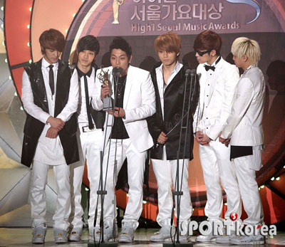ผลประกาศรางวัลงาน High1 Seoul Music Awards ครั้งที่ 19