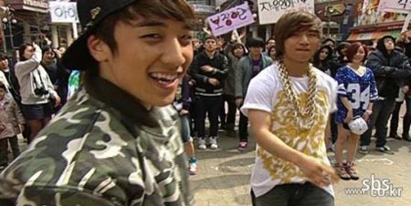 ตอนแรกของรายการ HaHa Mong Show