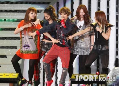 ภาพการแสดงในงาน Dream Concert 2010