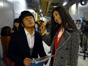 รูปภาพในกองถ่ายละครเรื่อง You’re Beautiful