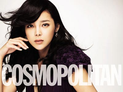 Park Si Yeon ถ่ายแบบให้นิตยสาร Cosmopolitan