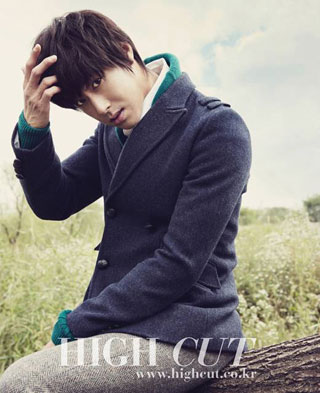 Yunho ถ่ายแบบให้นิตยสาร High Cut