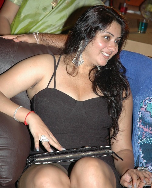 Namitha Navel, hot actress Namitha Navel, sexy Namitha Navel, hot Tamil actress, hot actress in world