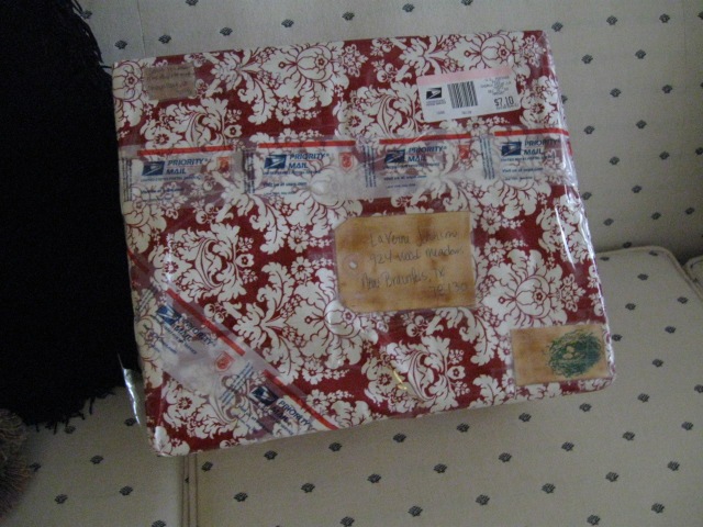 [2009christmas  swap with Sarah 002[3].jpg]
