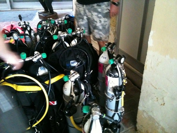 [Cylinders_everywhere[3].jpg]